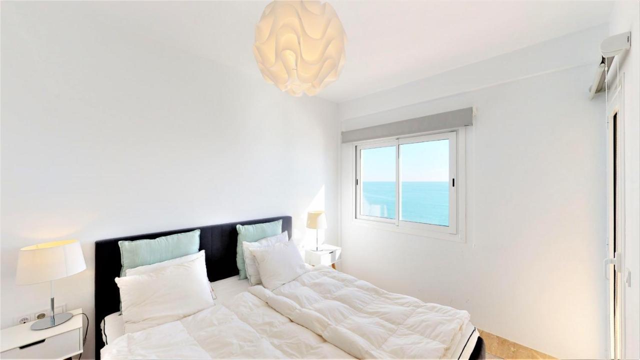 Olimpo - Fuengirola Beachfront Newly Renovated Apartment Luaran gambar