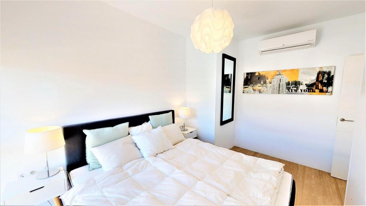 Olimpo - Fuengirola Beachfront Newly Renovated Apartment Luaran gambar